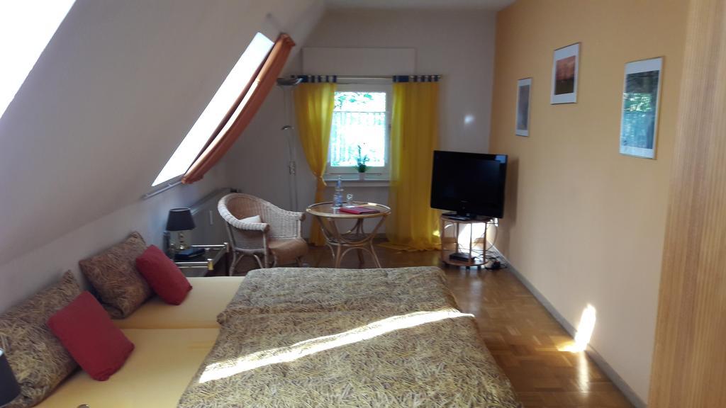 Gasthof Altes Farmhaus Und Apartment Линен Номер фото